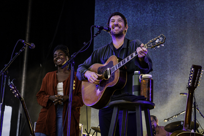 check-out-photos-of-fleet-foxes-at-the-salt-shed,-chicago,-il,-august-3,-2022