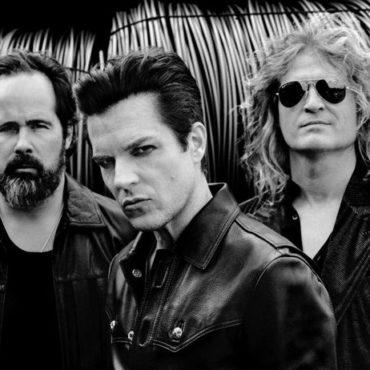 the-killers-share-new-single-“boy”