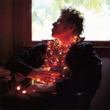 tom-waits-announces-limited-edition-vinyl-releases-of-“alice”-and-“blood-money”