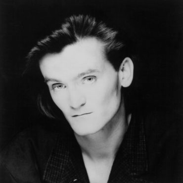 happy-birthday-feargal-sharkey-(undertones)