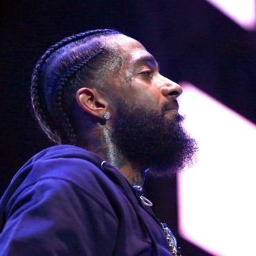 nipsey-hussle-receives-posthumous-hollywood-star,-honorary-day,-train-station