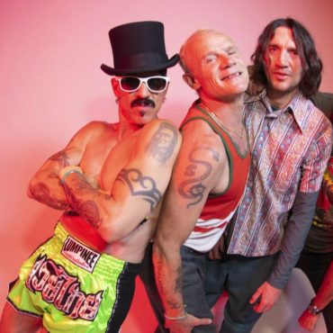 red-hot-chili-peppers-share-video-for-new-song-“tippa-my-tongue”