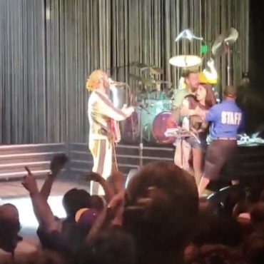 thundercat-stagecrasher-ejected-while-attempting-to-sing-for-the-audience