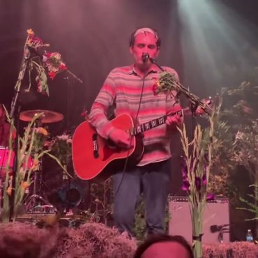 watch-mewithoutyou’s-final-show-in-philadelphia