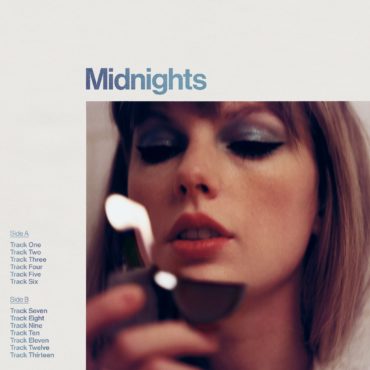 taylor-swift’s-new-album-midnights-is-out-october-21