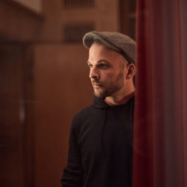 nils-frahm-shares-new-single-“briefly”