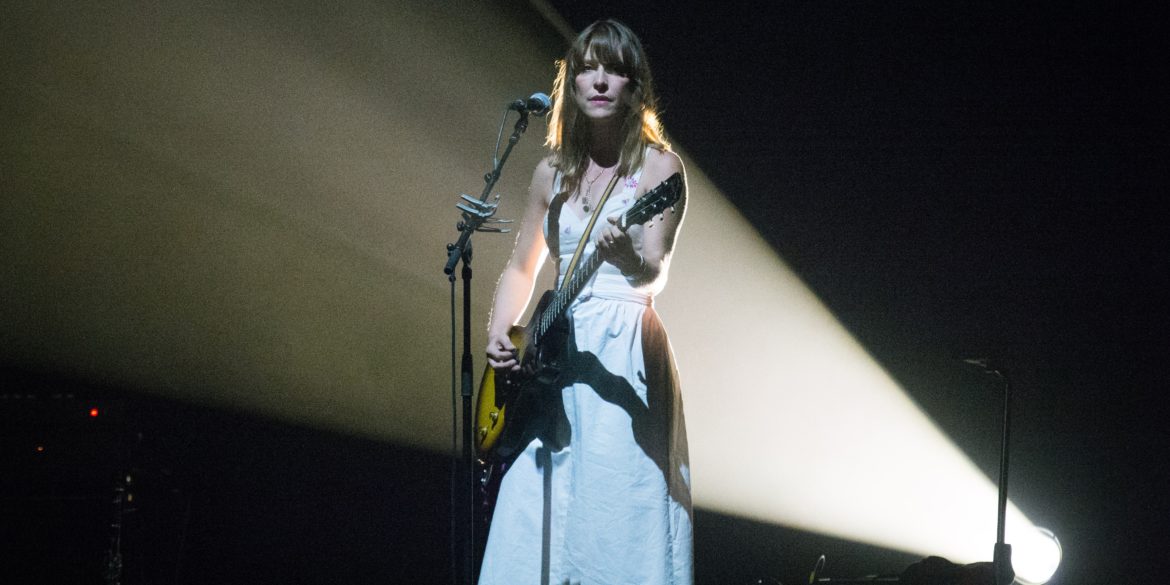 feist-leaves-arcade-fire-tour,-citing-win-butler-allegations