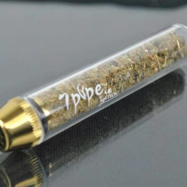 glass-blunts:-a-fast-and-trendy-way-to-smoke-cannabis-(that's-healthier-than-you-think)