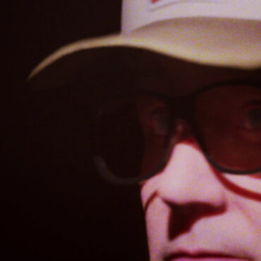 lambchop-shares-video-for-new-single-“little-black-boxes”