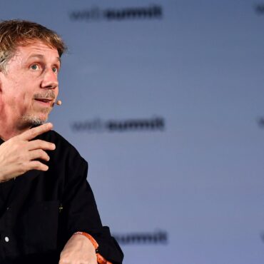 gilles-peterson’s-worldwide-fm-to-pause-operations-after-6-years