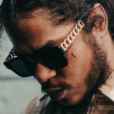 ab-soul-shares-new-song-“moonshooter”