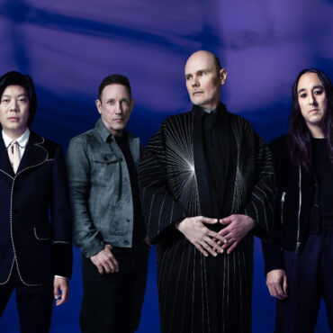 the-smashing-pumpkins-announce-new-album,-share-new-single-“beguiled”