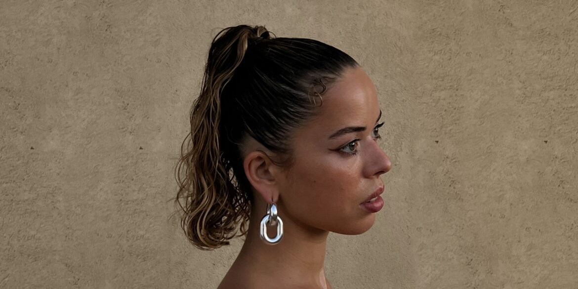 nilufer-yanya-covers-pj-harvey’s-“rid-of-me”