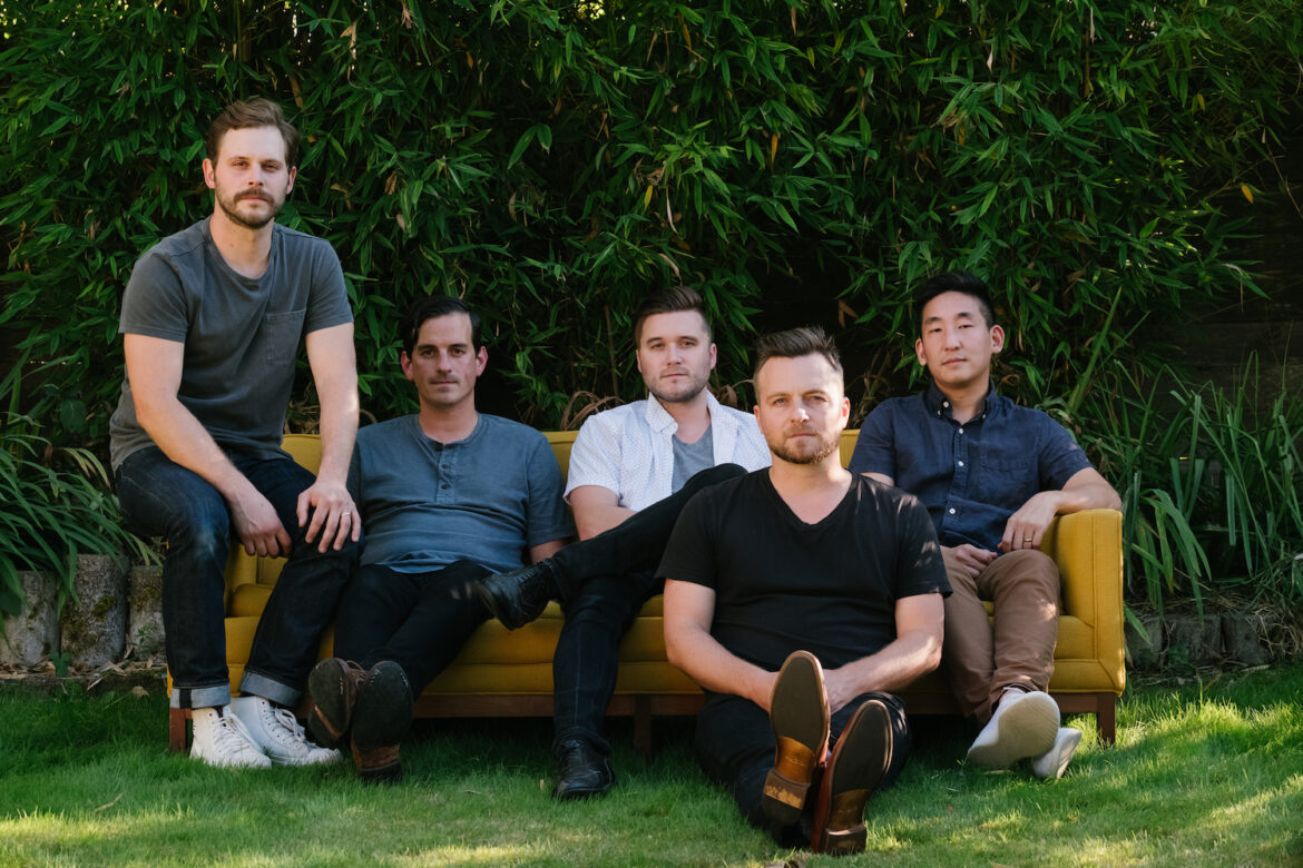 magnet-exclusive:-premiere-of-ivan-&-alyosha’s-“high-and-dry”-(radiohead-cover)