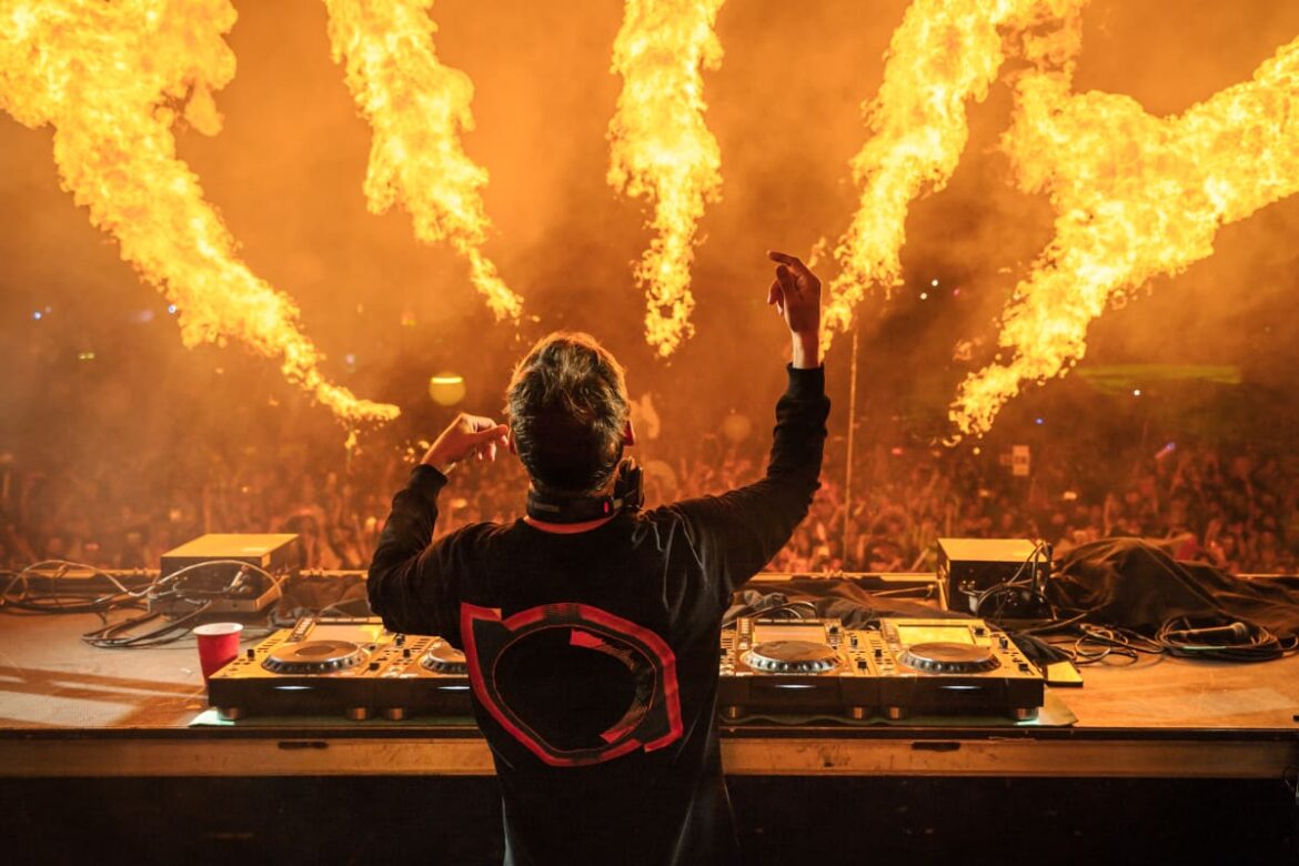 see-kaskade-throw-down-an-unforgettable-set-at-imagine-music-festival