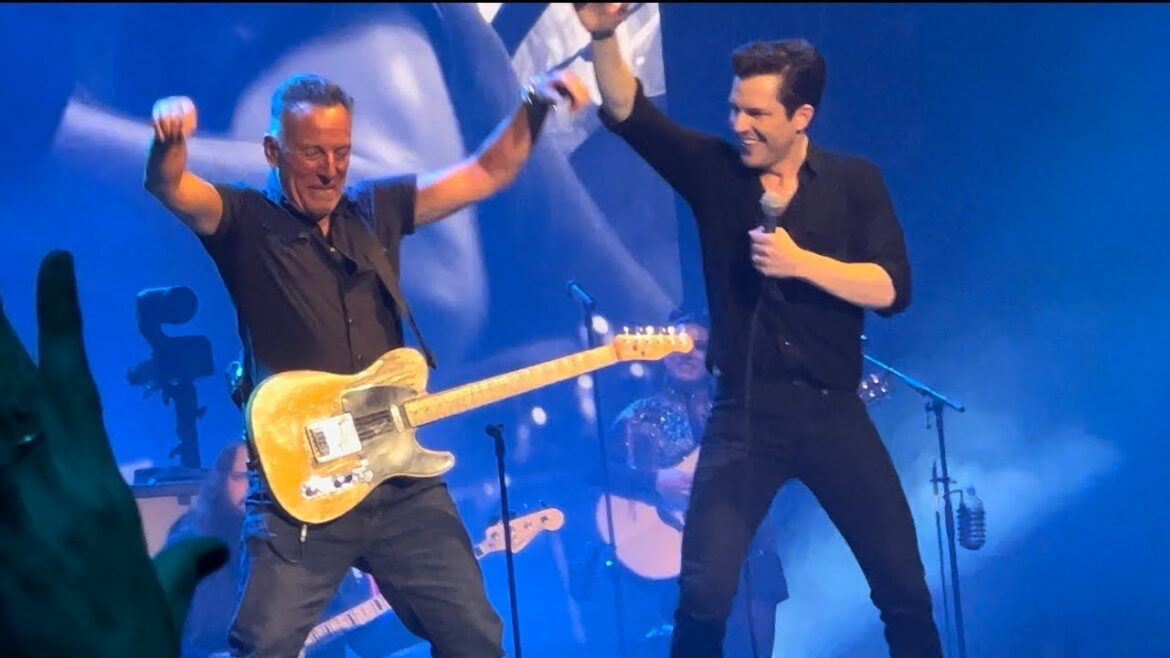 watch-bruce-springsteen-join-the-killers-for-three-songs-at-msg