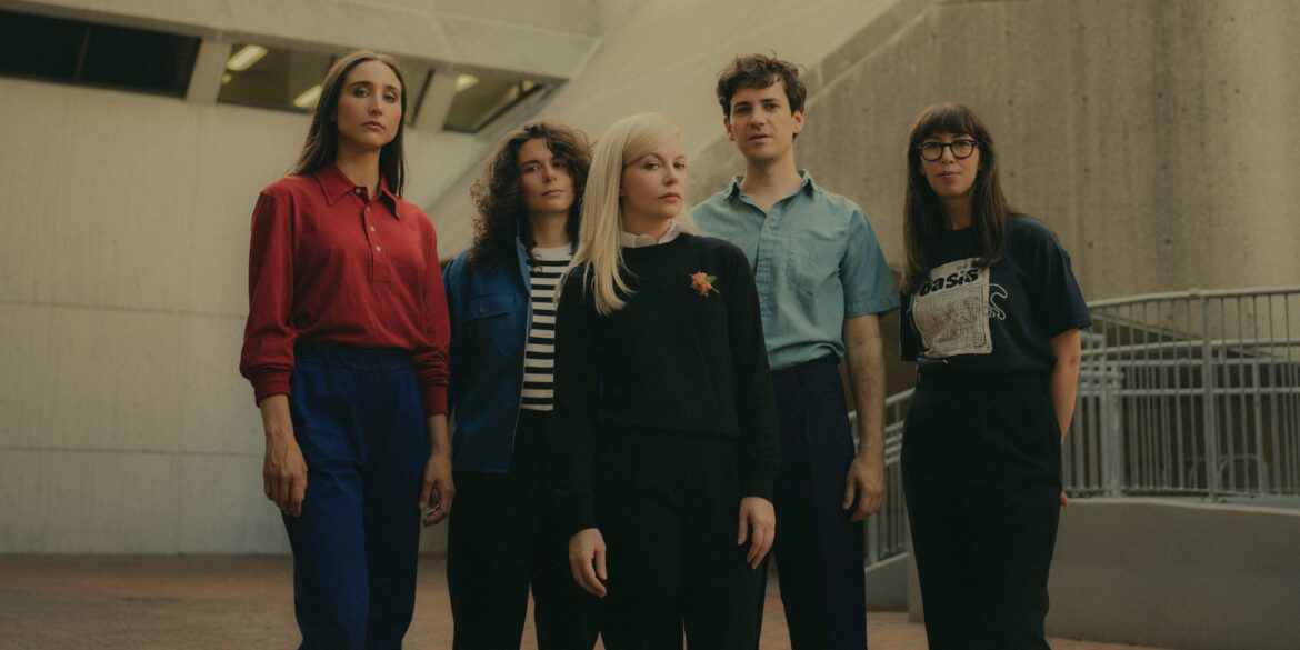 9-new-albums-you-should-listen-to-now:-alvvays,-gilla-band,-sorry,-and-more