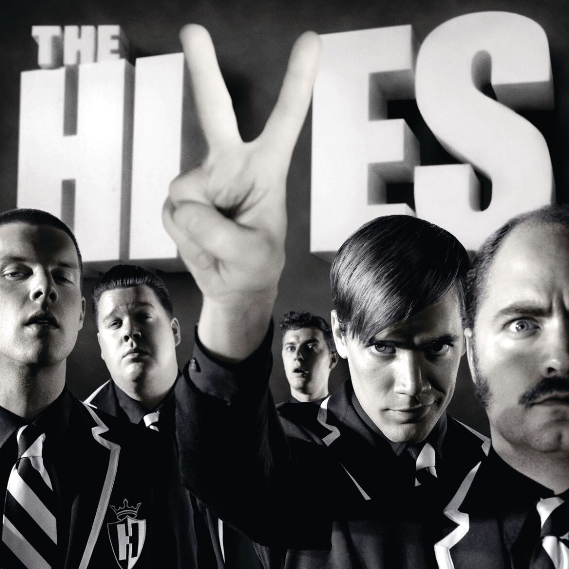 the-hives-released-“the-black-and-white-album”-15-years-ago-today