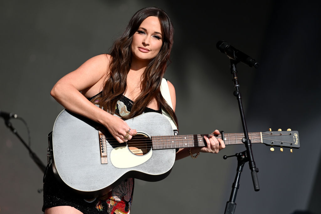kacey-musgraves-calls-out-ted-cruz-onstage-at-acl
