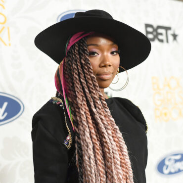 brandy-shares-health-update-after-reported-hospitalization