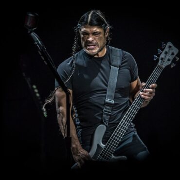 happy-birthday-robert-trujillo-(metallica)