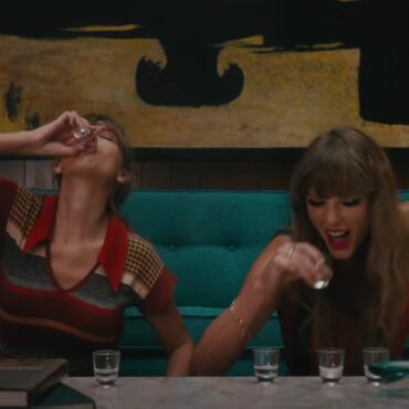 taylor-swift-parties-with-her-“anti-hero”-(also-taylor-swift)-in-new-video:-watch