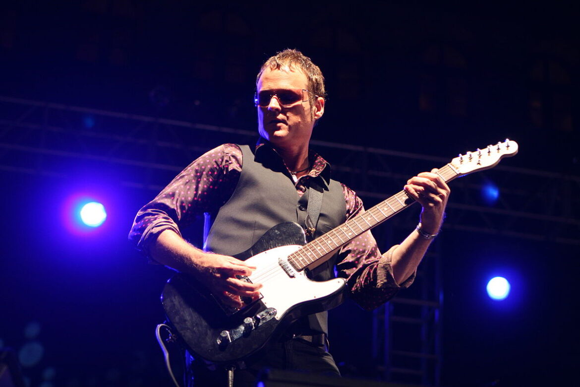 happy-birthday-keith-strickland-(b-52’s)