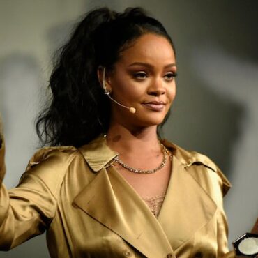 rihanna-announces-black-panther-single-“lift-me-up,”-first-new-song-in-6-years