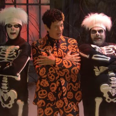 watch-jack-harlow-host-snl-with-surprise-guest-david-s.-pumpkins