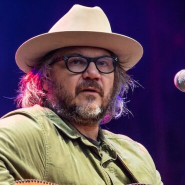 wilco’s-jeff-tweedy-to-play-free-illinois-get-out-the-vote-concert