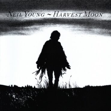 neil-young-released-“harvest-moon”-20-years-ago-today