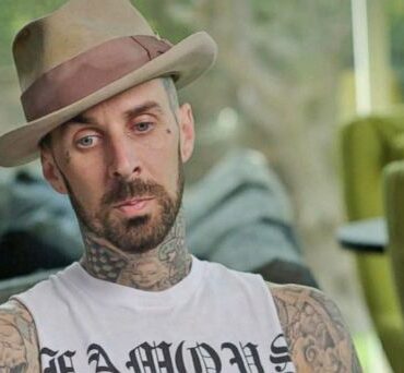 travis-barker-brutally-disrespects-punk-rock-legend