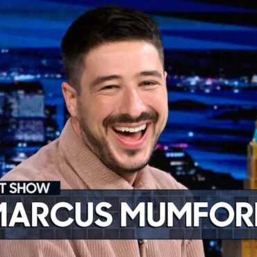 marcus-mumford-took-so-long-praying-that-the-pope-checked-his-watch