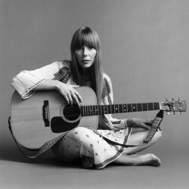 happy-birthday-joni-mitchell