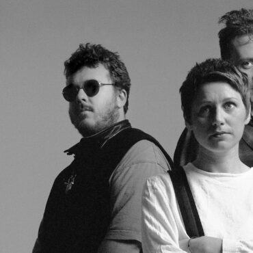 cocteau-twins-announce-heaven-or-las-vegas-exhibit-in-los-angeles