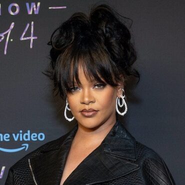 rihanna-shares-new-song-“born-again”-from-black-panther:-wakanda-forever:-listen