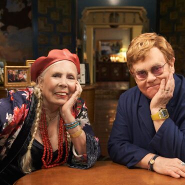 joni-mitchell-shares-new-live-album-plans-in-interview-with-elton-john