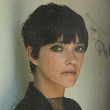 sharon-van-etten-–-“when-i-die”