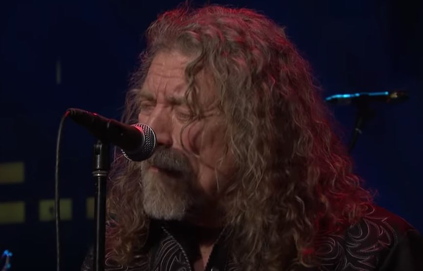 led-zeppelin-singer-sounds-older-in-‘rock-&-roll’-video