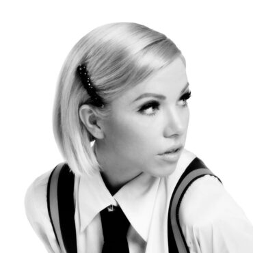 happy-birthday-carly-rae-jepsen