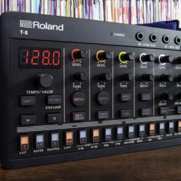 roland-aira-compact-t-8-beat-machine-review:-a-fun-and-portable-toy-for-casual-producers