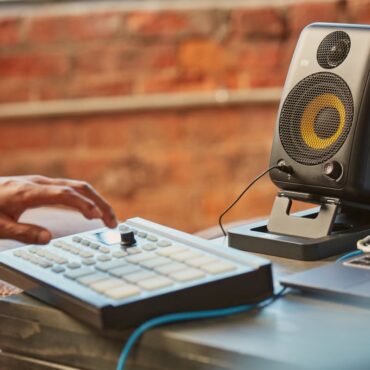 krk-goaux-4-review:-portable-studio-monitors-that-might-save-your-life