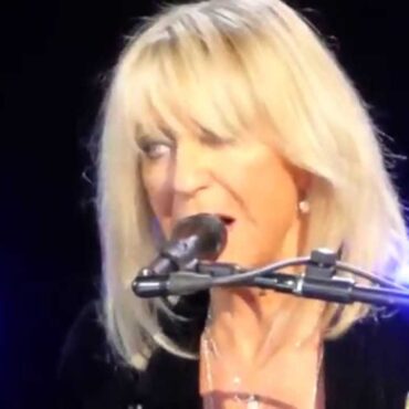 christine-mcvie-cause-of-death-leaks-to-fleetwood-mac-fans?