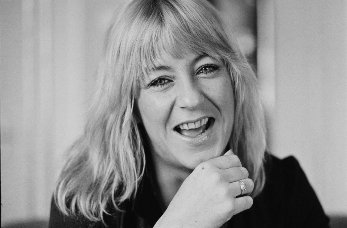 christine-mcvie-was-the-glue