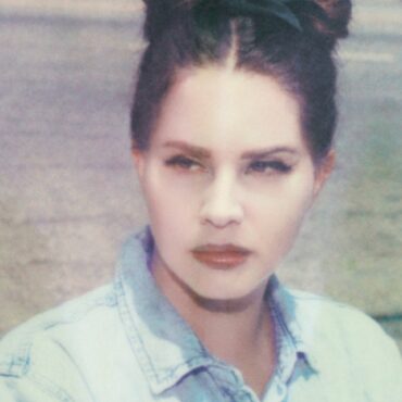 lana-del-rey-announces-new-album,-shares-new-song:-listen