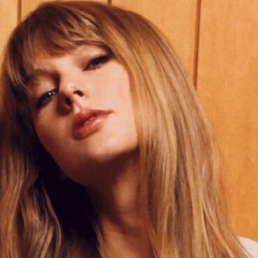 taylor-swift-to-direct-feature-film-for-searchlight-pictures-based-on-her-own-original-script