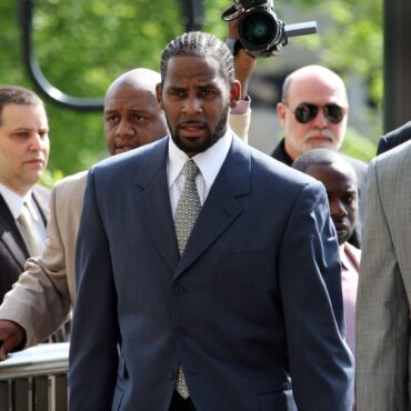 r.-kelly-denies-involvement-with-‘i-admit-it’-album