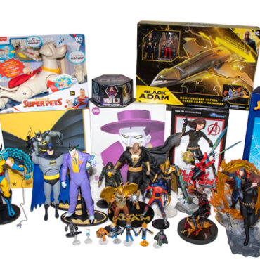 under-the-radar’s-2022-holiday-gift-guide-part-3:-dc-and-marvel-collectibles-and-toys