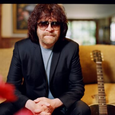 happy-75th-birthday-jeff-lynne-(elo)