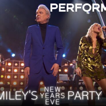 watch-david-byrne-&-miley-cyrus-cover-david-bowie-on-miley’s-new-year’s-eve-party